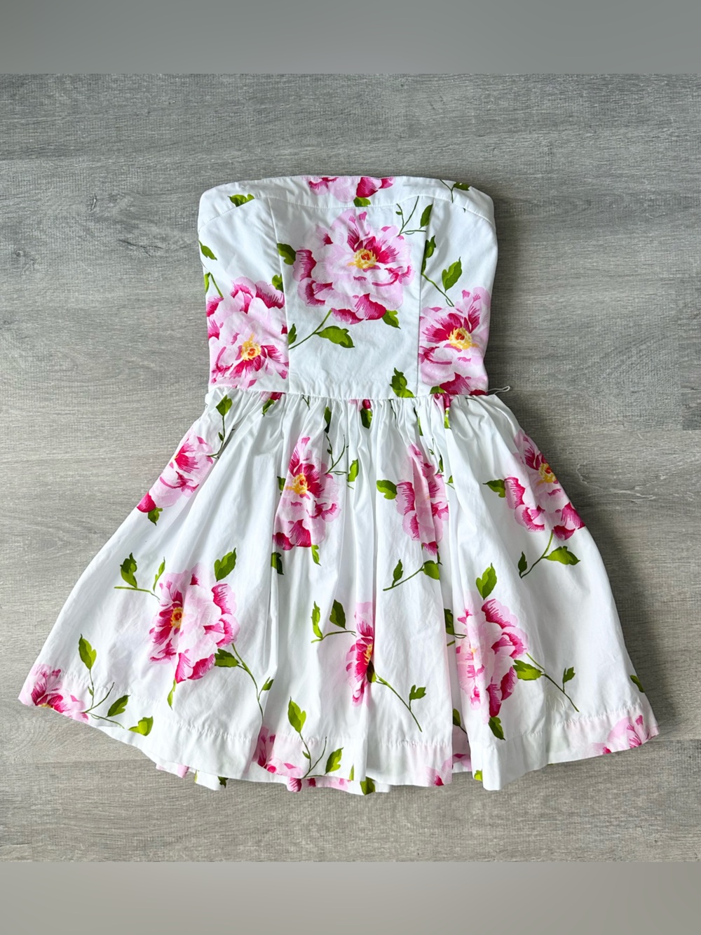 Abercrombie & Fitch White Strapless Floral Dress with Pink Flowers Cottagecore